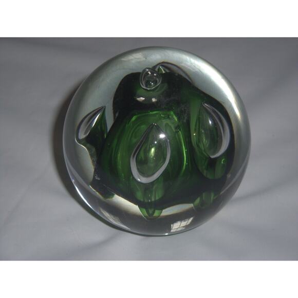 unknown Other - Elegant Green Glass Paperweight